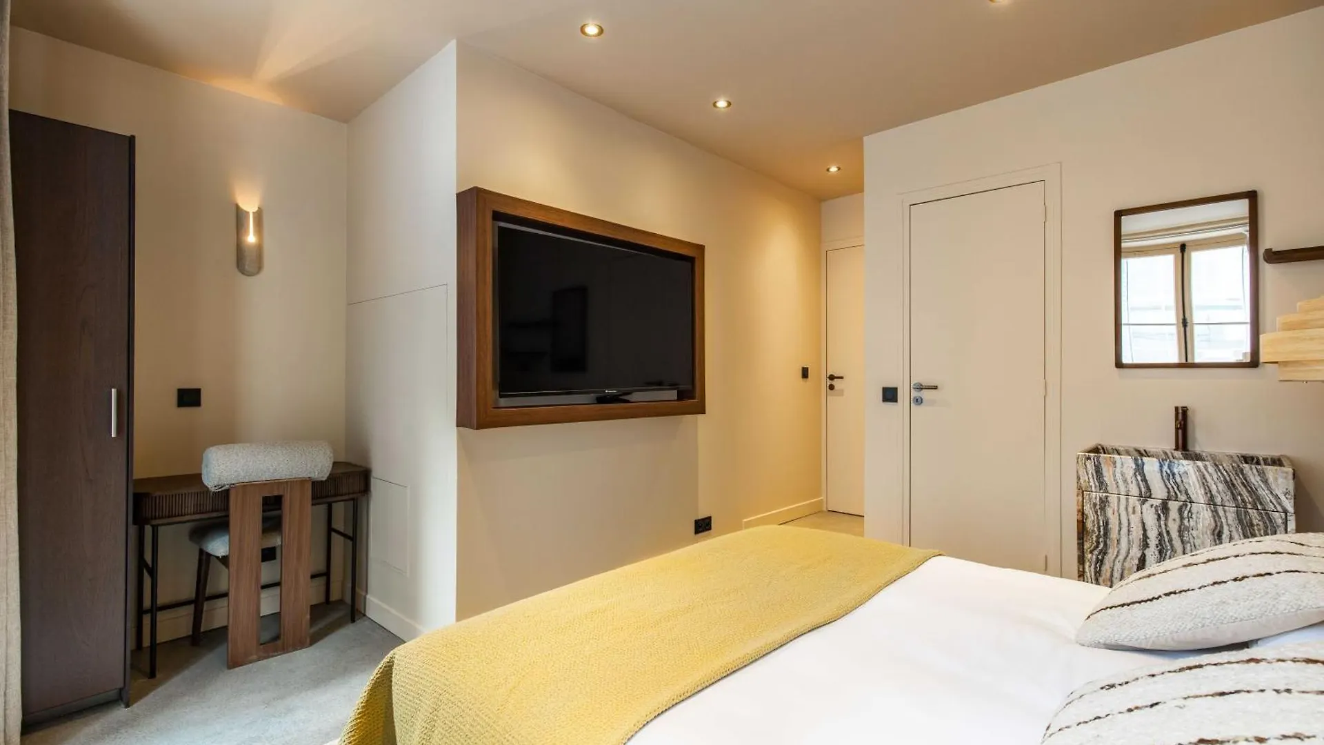 Magnificent - 5br-12p - Louvre-rivoli Paris